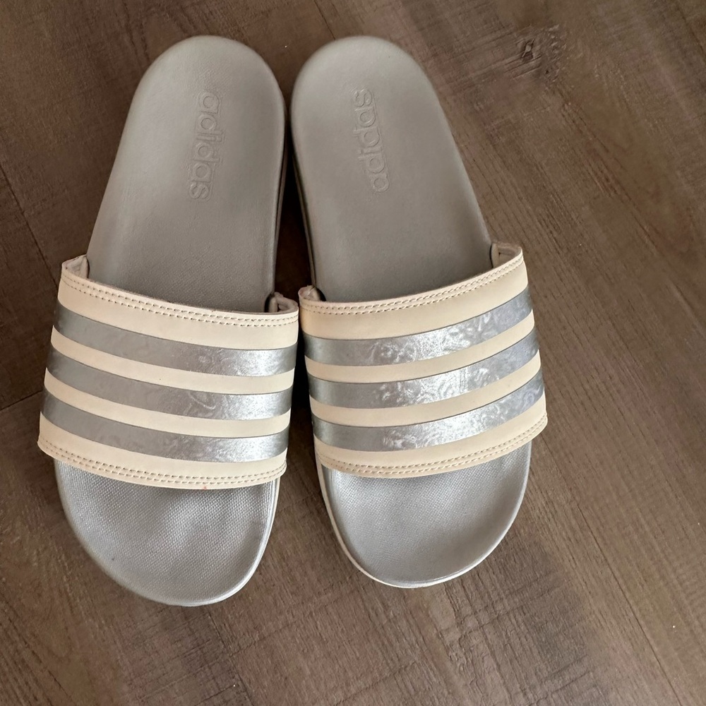 Adidas Women's Cream and Silver Slides